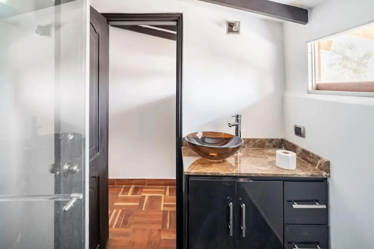 Holiday home 3 Story Penthouse With 2 Parking Spaces In Laureles Medellin