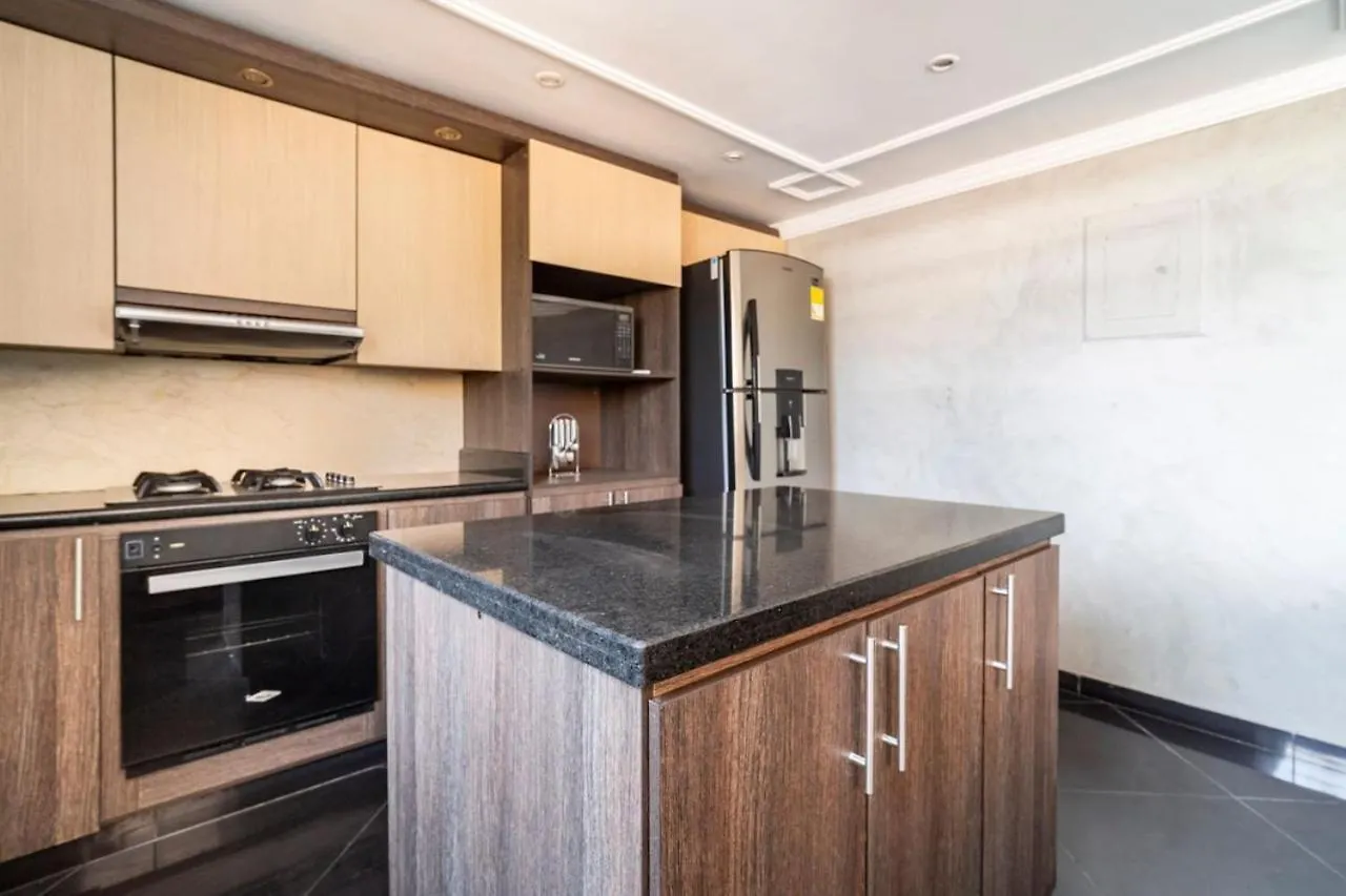 Holiday home 3 Story Penthouse With 2 Parking Spaces In Laureles Medellin