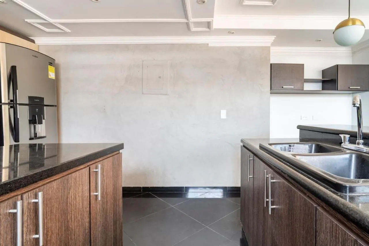 3 Story Penthouse With 2 Parking Spaces In Laureles Medellin 0*,